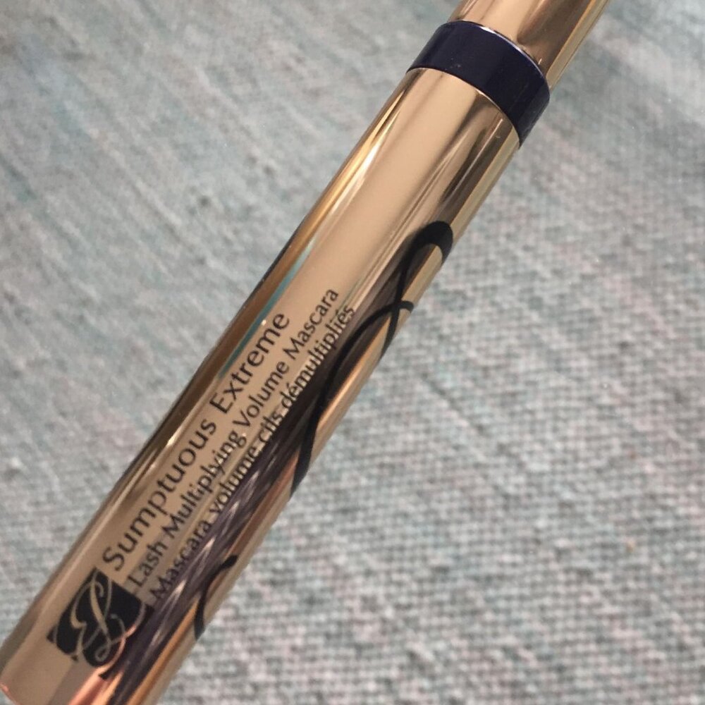 ESTEE LAUDER SUMPTUOUSE EXTREME Lash Multiplying Volume MASCARA, NEW